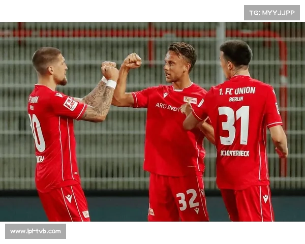 诺丁汉森林vs热刺，保级队主场摆大巴求一分