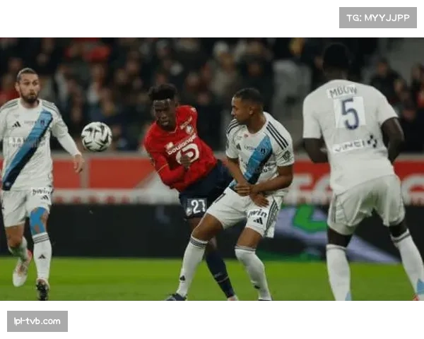 吉鲁赛后掩面离场，里尔生涯疑似进入倒计时